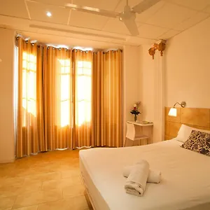 2* Casa de hóspedes Martinval